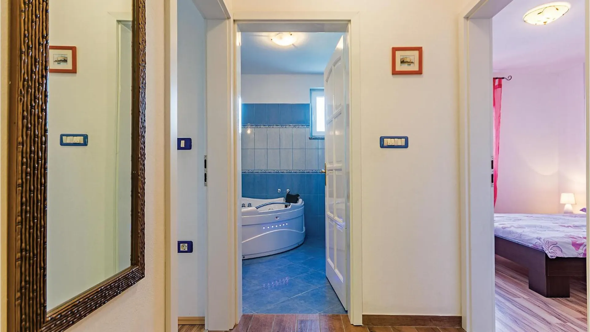 4 Bedroom Beautiful Home In Pula